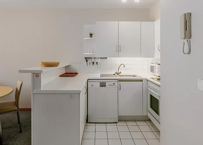 Apartment T Pand C 0408 P 47 *